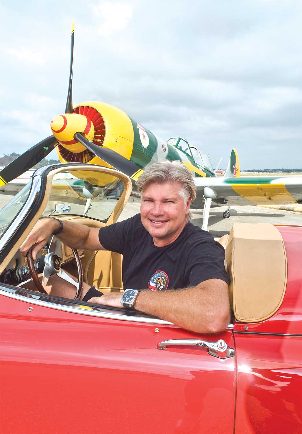 Rugby, motocross, race cars and flying in formation – it’s all about camaraderie, claims Guido Rietdyk.