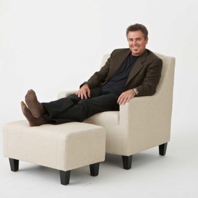 ‘The Brady Bunch’  actor Knight stars  in online business