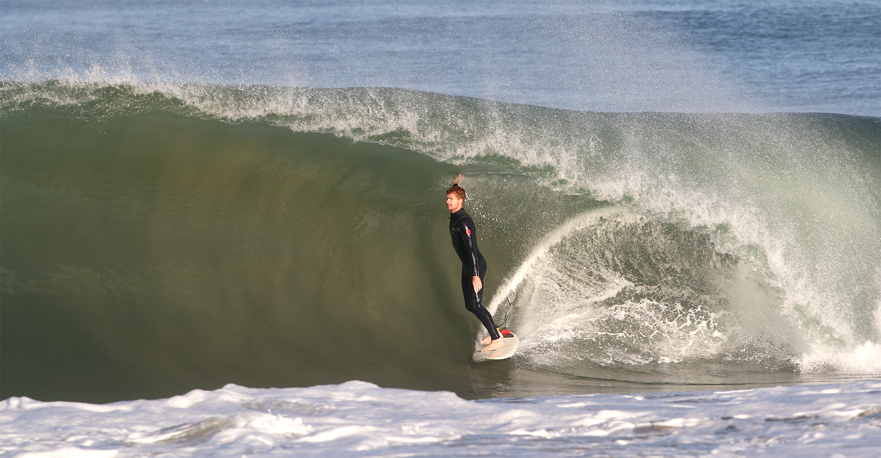 Big walled out surf hits the South Bay beaches (video)