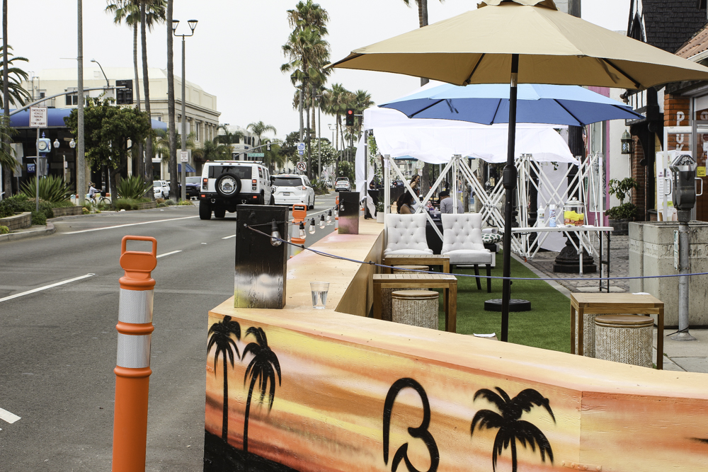 Hermosa Beach council trades car lanes for bike lanes, dining decks