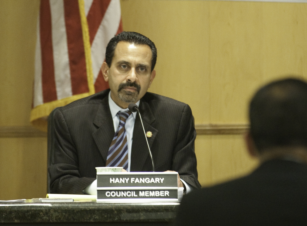Hermosa Beach councilman Hany Fangary resigns, following contentious relationship with colleagues