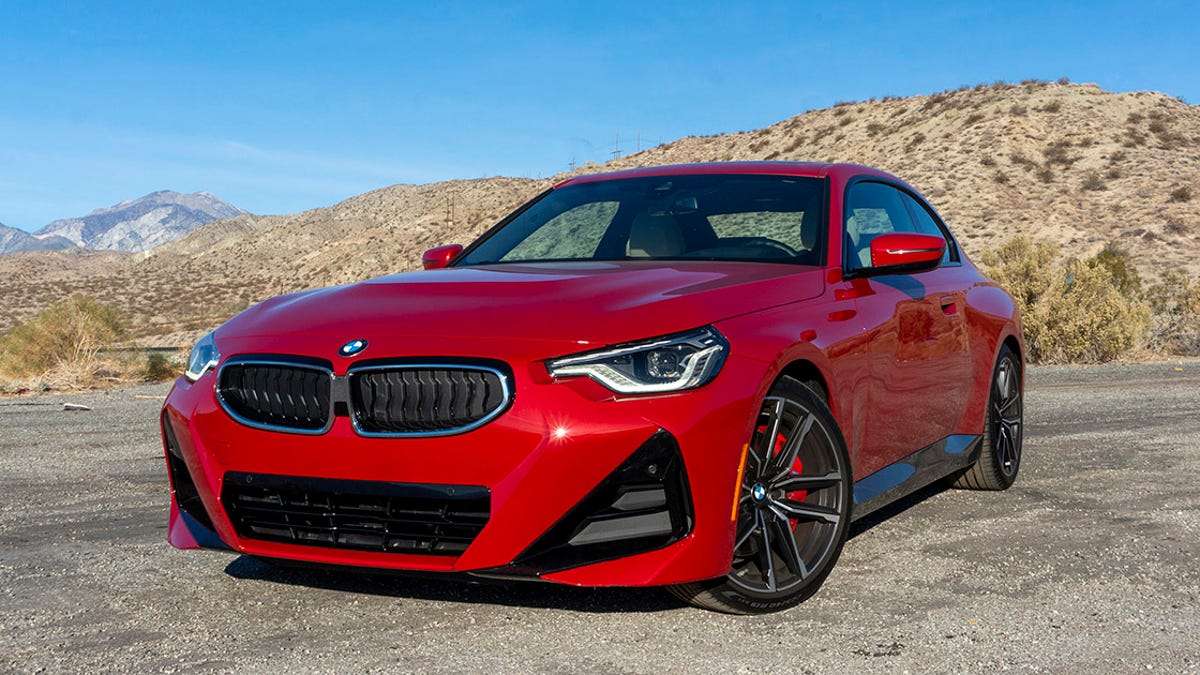 Beach buggies: The 2022 BMW 230i is a lively driver’s car, without the drama