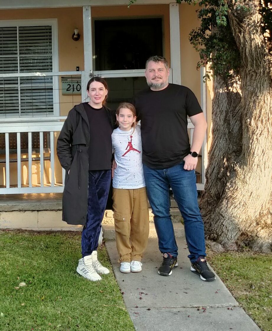 Ukraine family escapes war, settles in South Bay