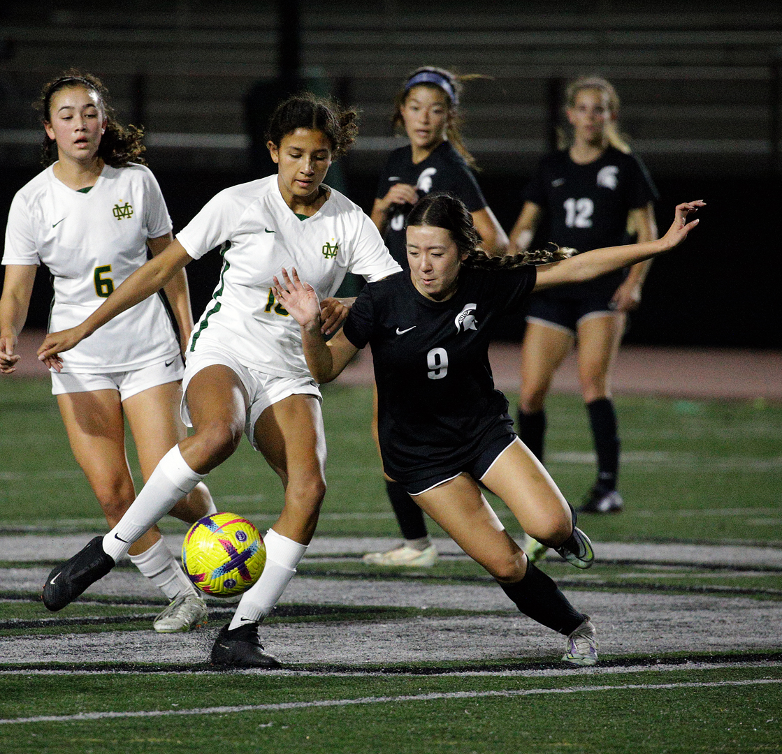 Mira Costa vs South Torrance Girls Soccer 12-6-23