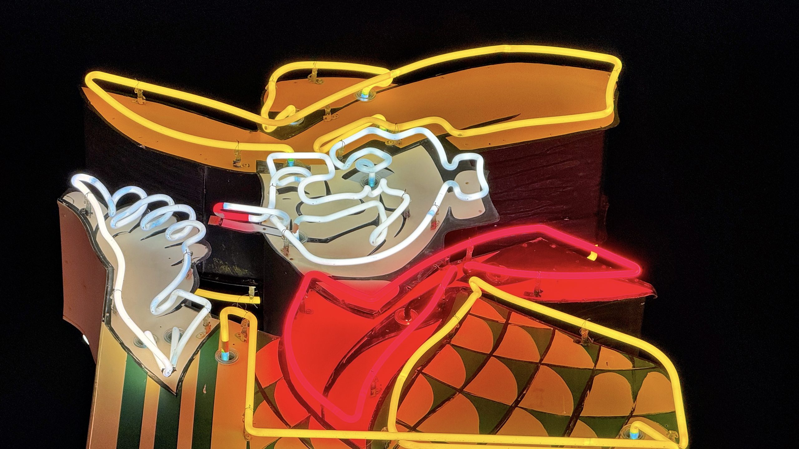 Finding great classic neon in old Las Vegas