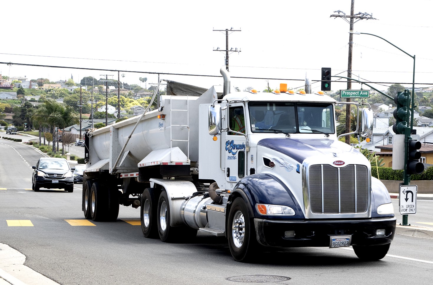 Torrance-into-Redondo truck routes vexes city