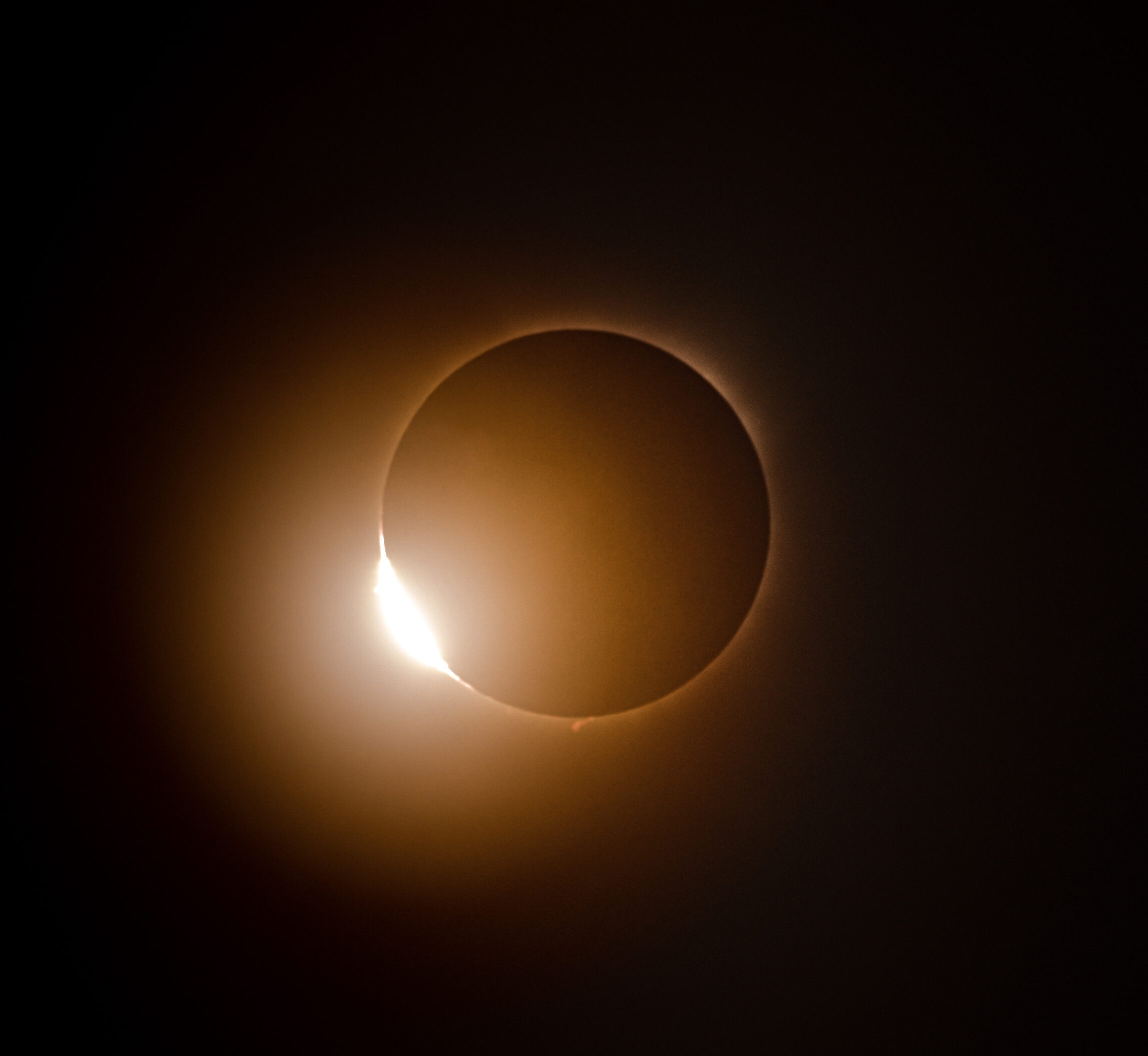Shooting the moon (and the sun): How Bo Bridges captured totality