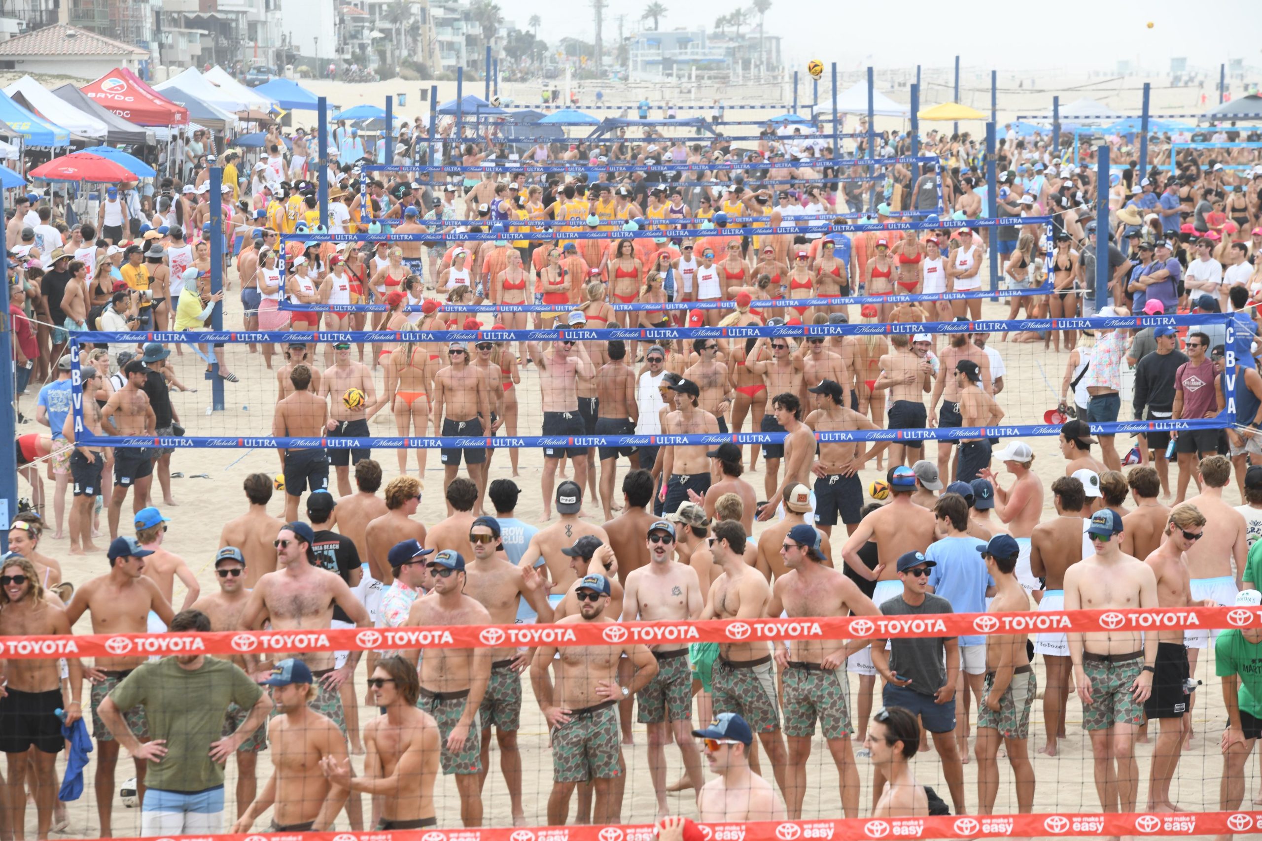 Lyon Stahl 3-peats, Gummy Gainz wins women’s Six Man Manhattan Beach Volleyball Tournament