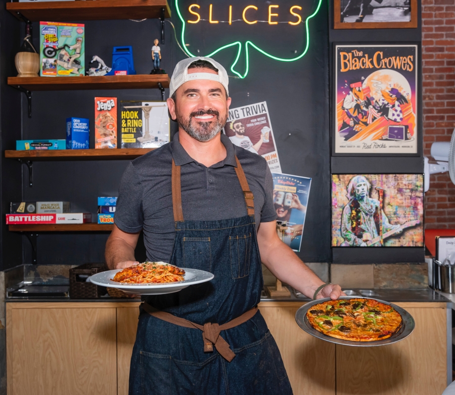 Passion, pizza, and Pats fans at Daisy Buchanan’s Pizza Bar Rolling Hills