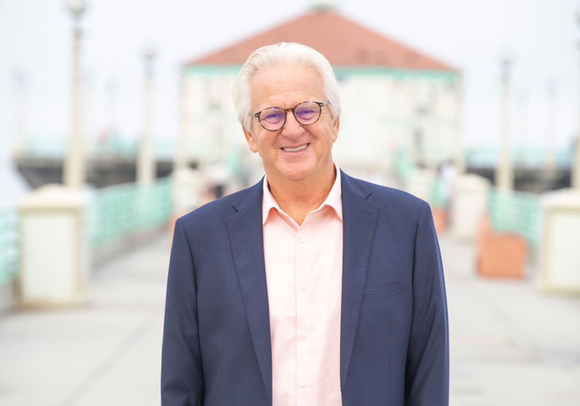 Manhattan Beach Council Candidate Franklin incumbent mayor and MB believer