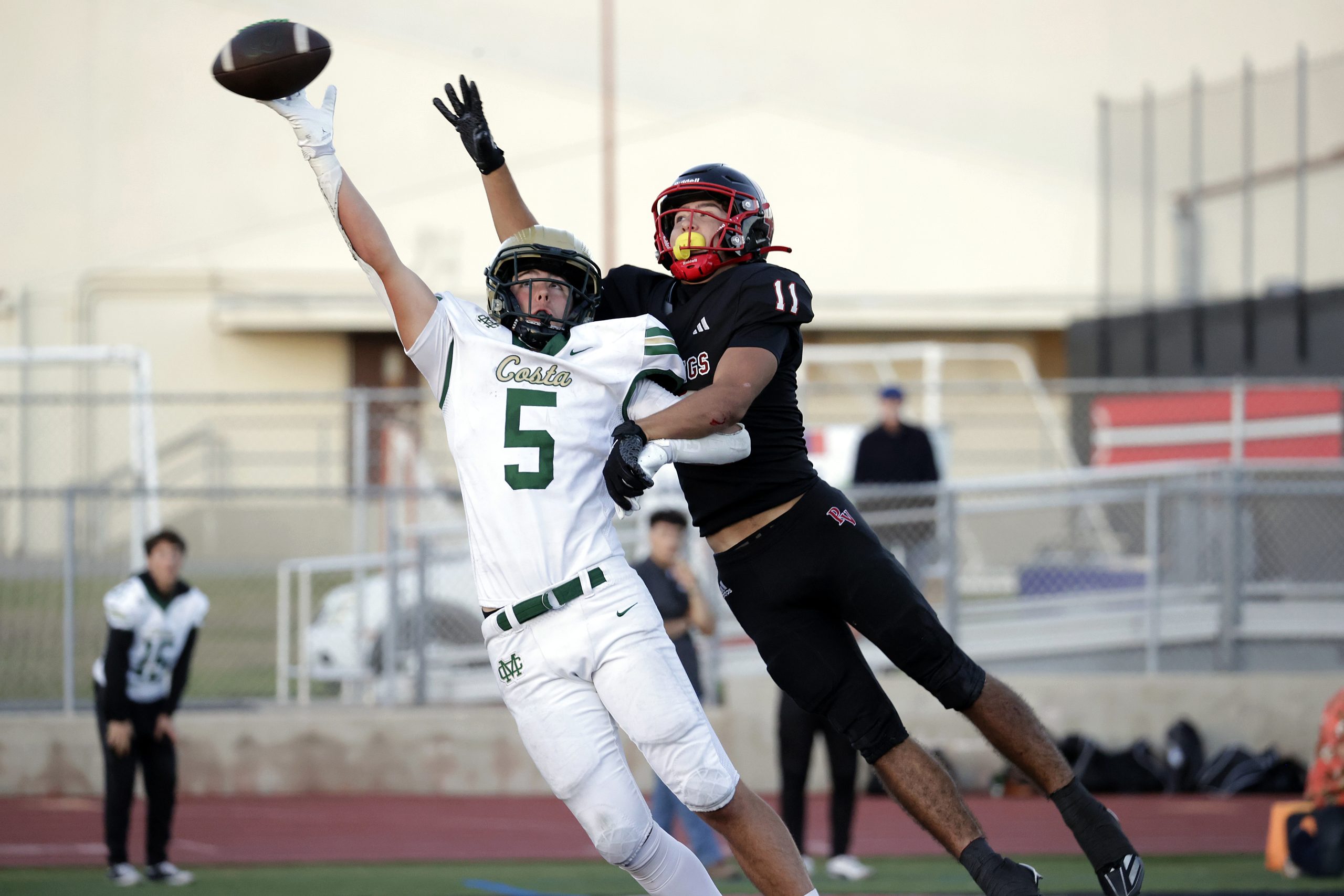 Palos Verdes earns playoff birth with Mira Costa overtime win