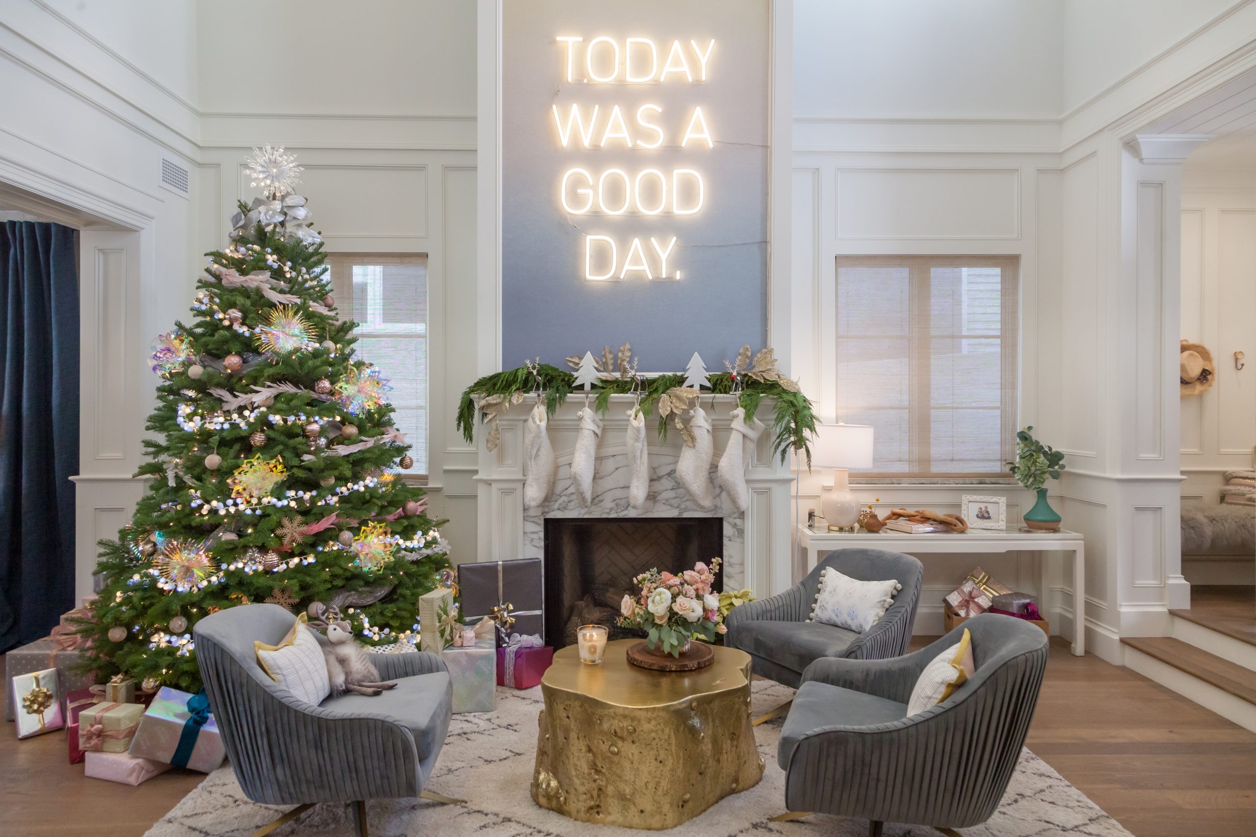 December 2024 Peninsula Calendar
