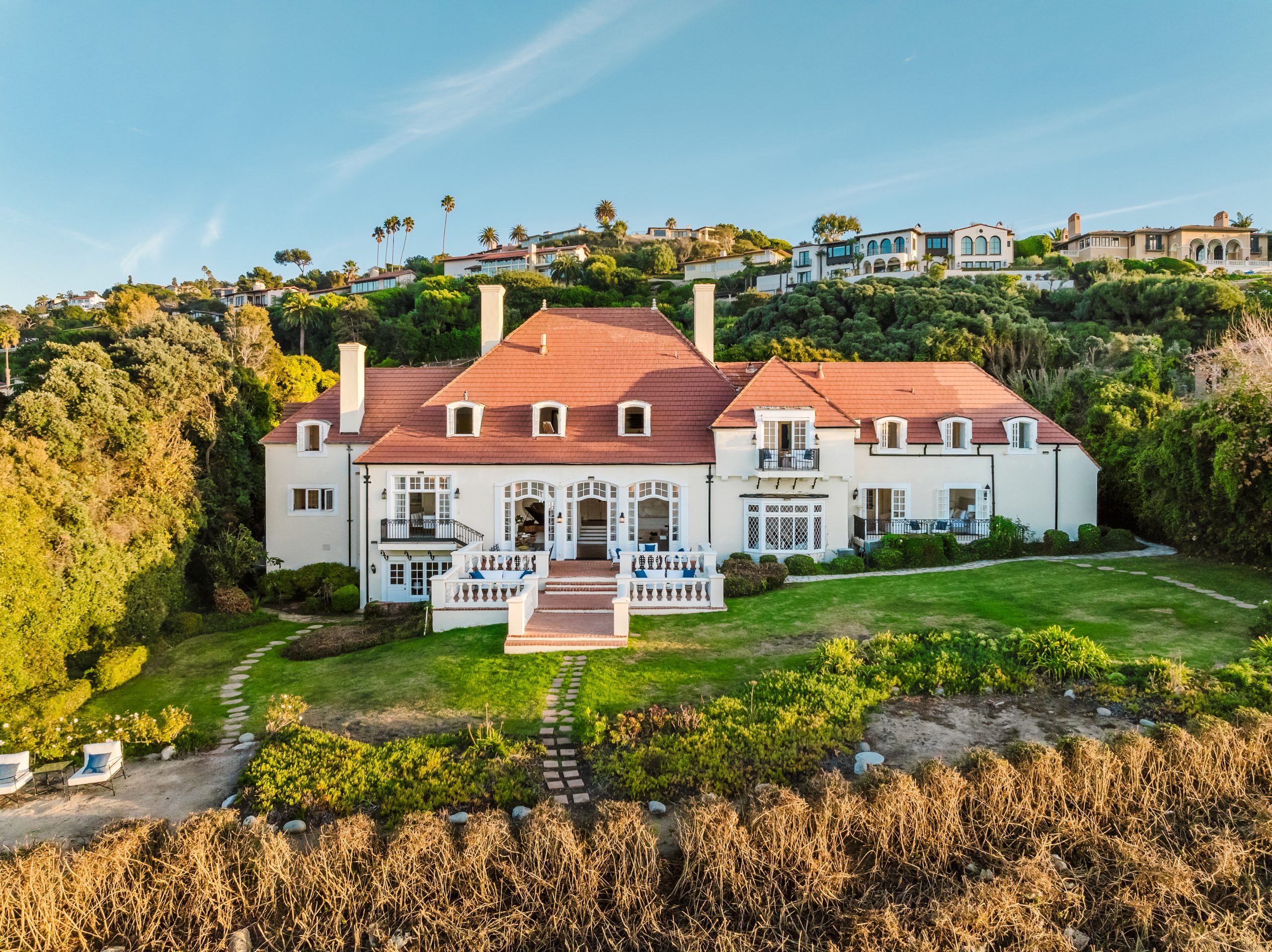 Wings of the Sea – Architect Gerard R. Colcord’s Peninsula masterpiece