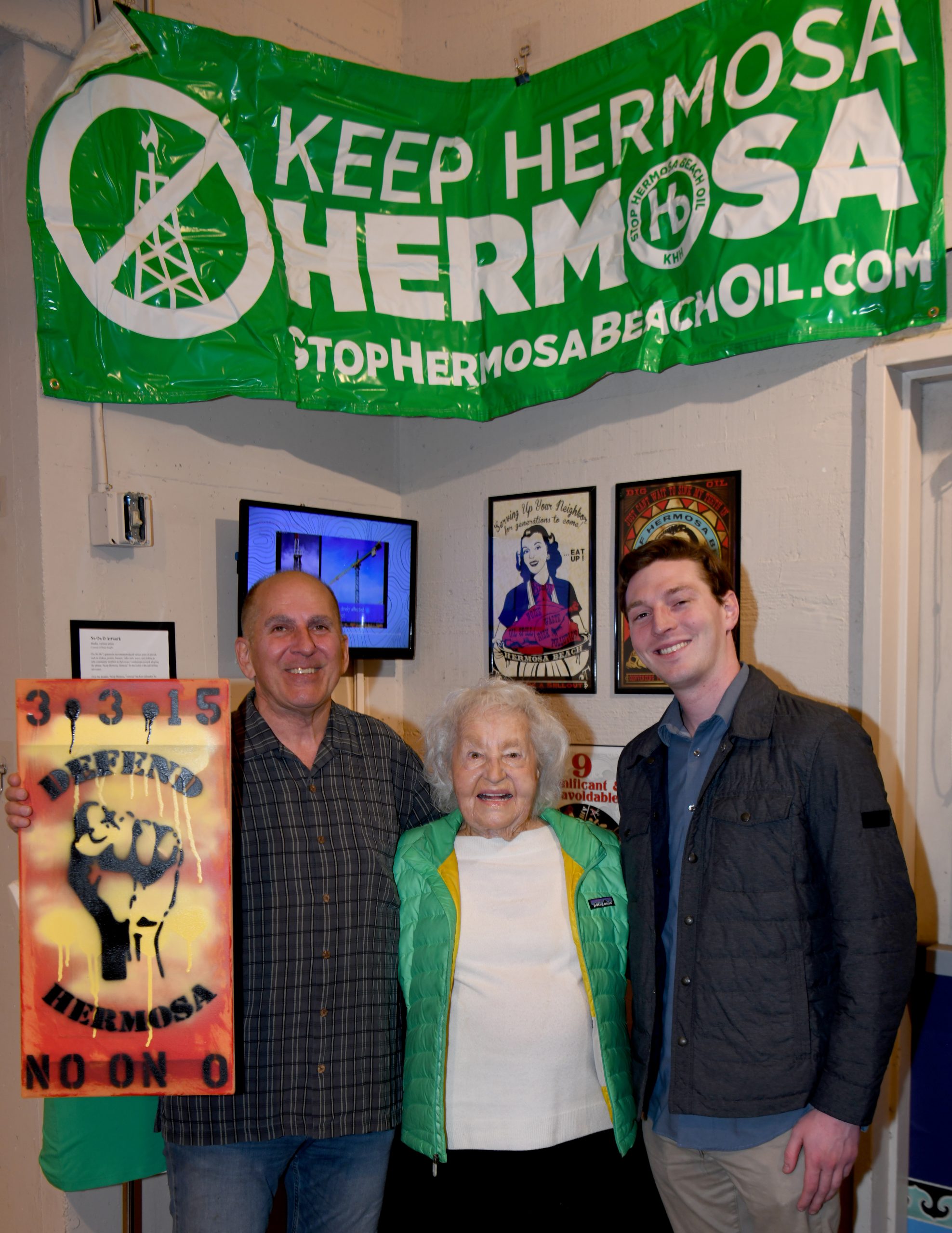 Hermosa Beach Museum Oil Wars Recalled on 10th Anniversary
