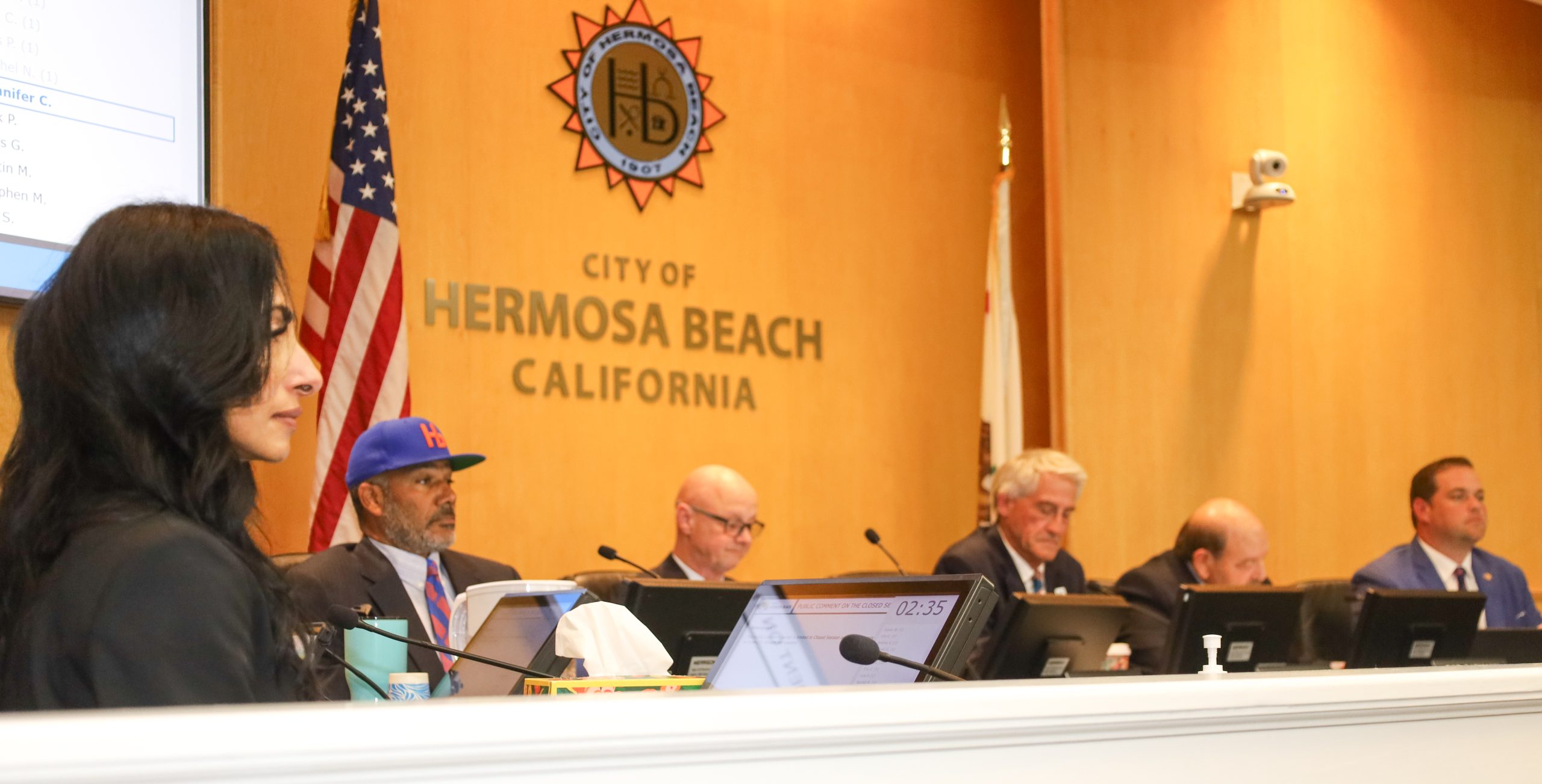 Hermosa City Manager review triggers protest from civic leaders, staff, residents