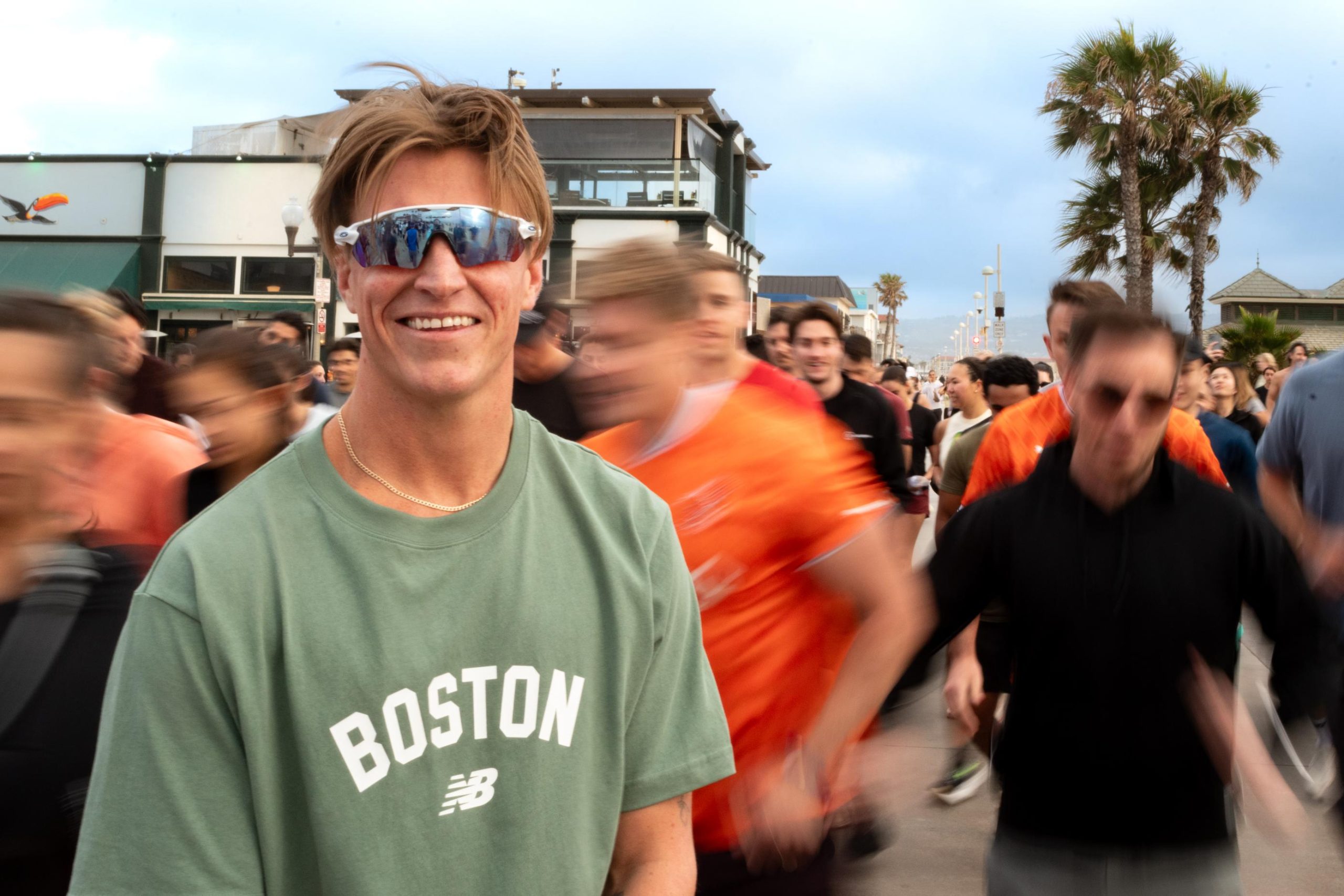 RUNdezvous: Hermosa Run Club combines friendship with fitness