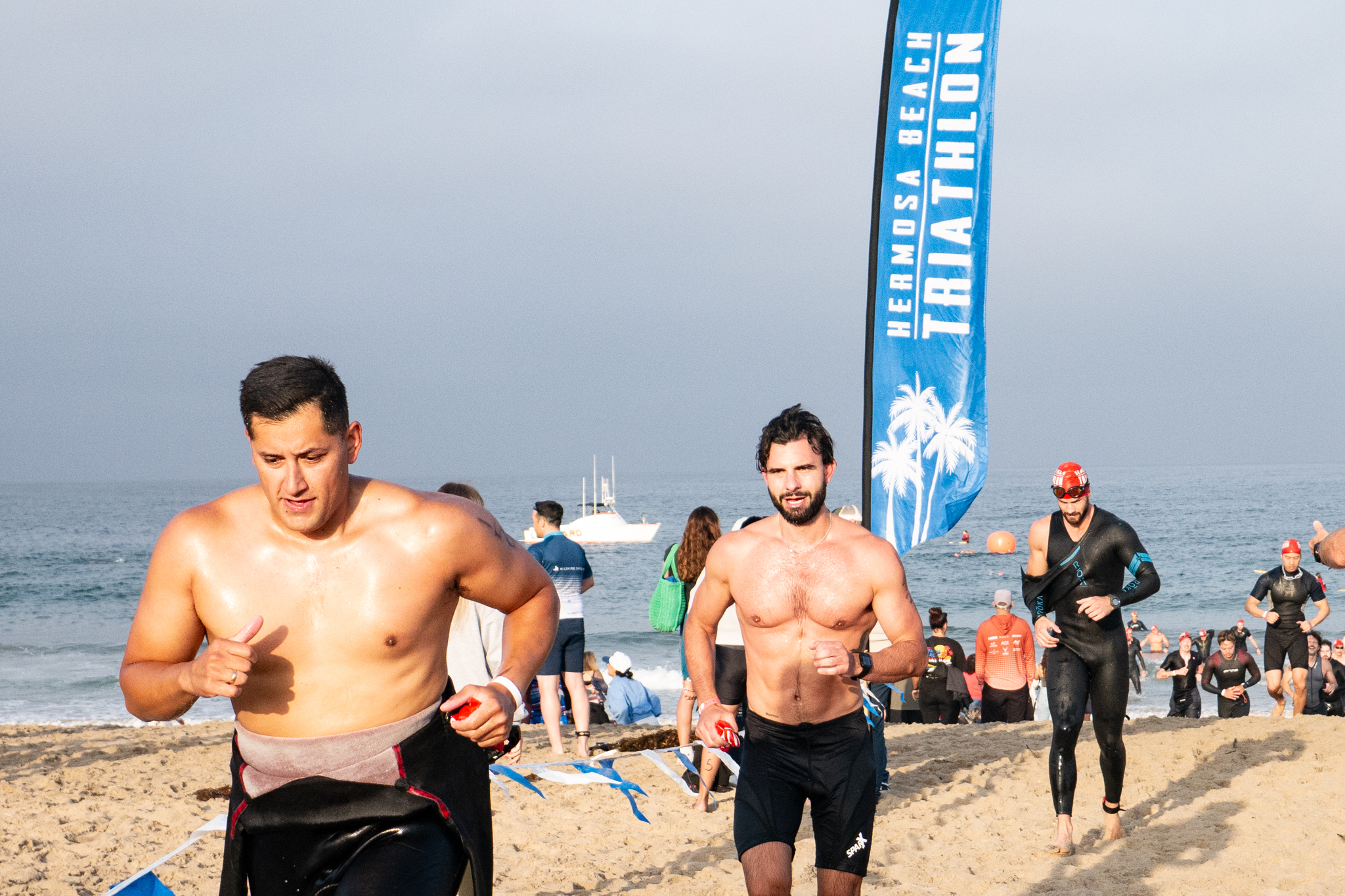 Hermosa’s Cahill and Torrance’s Szigeti win Hermosa Beach Triathlon