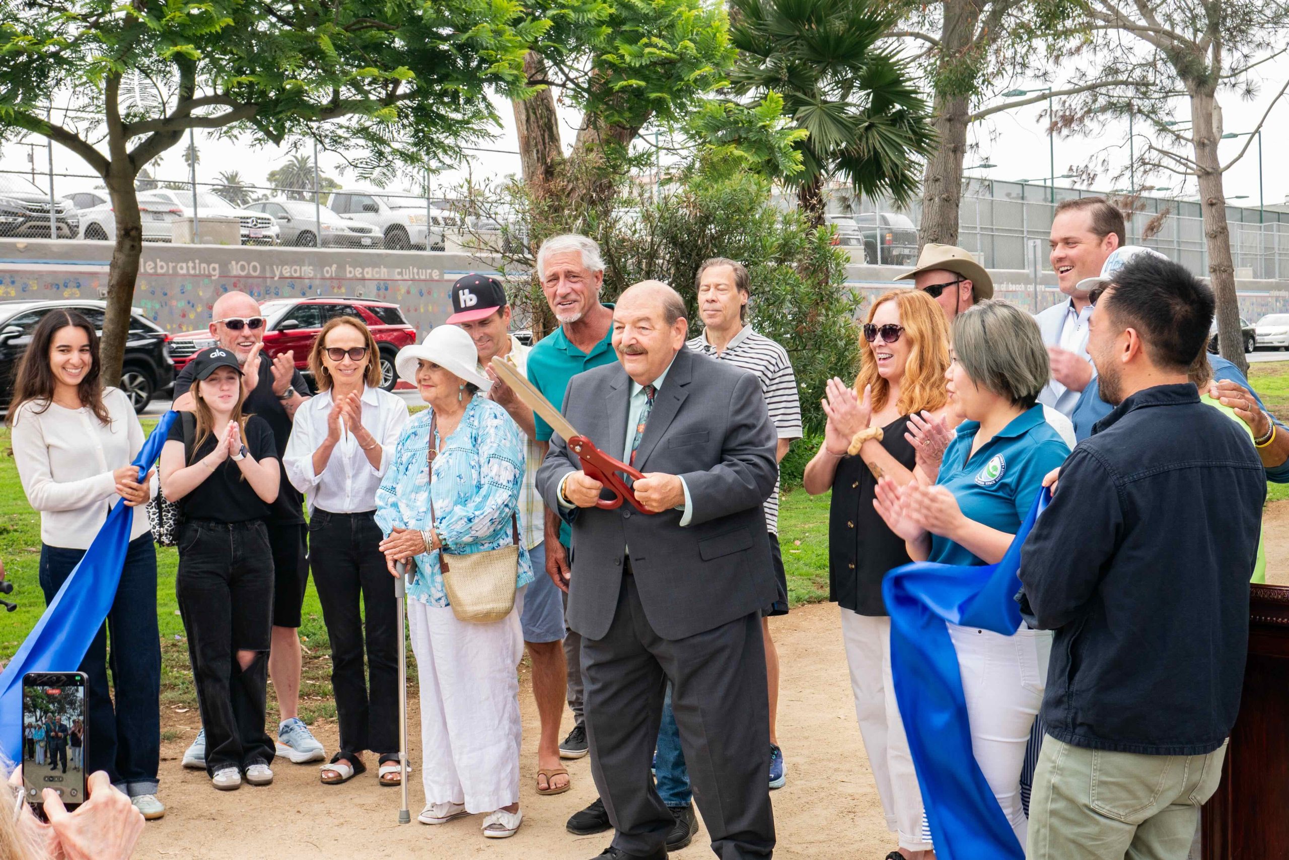 Hermosa accessible trail dedicated to community activists Hirsch, Rohrer