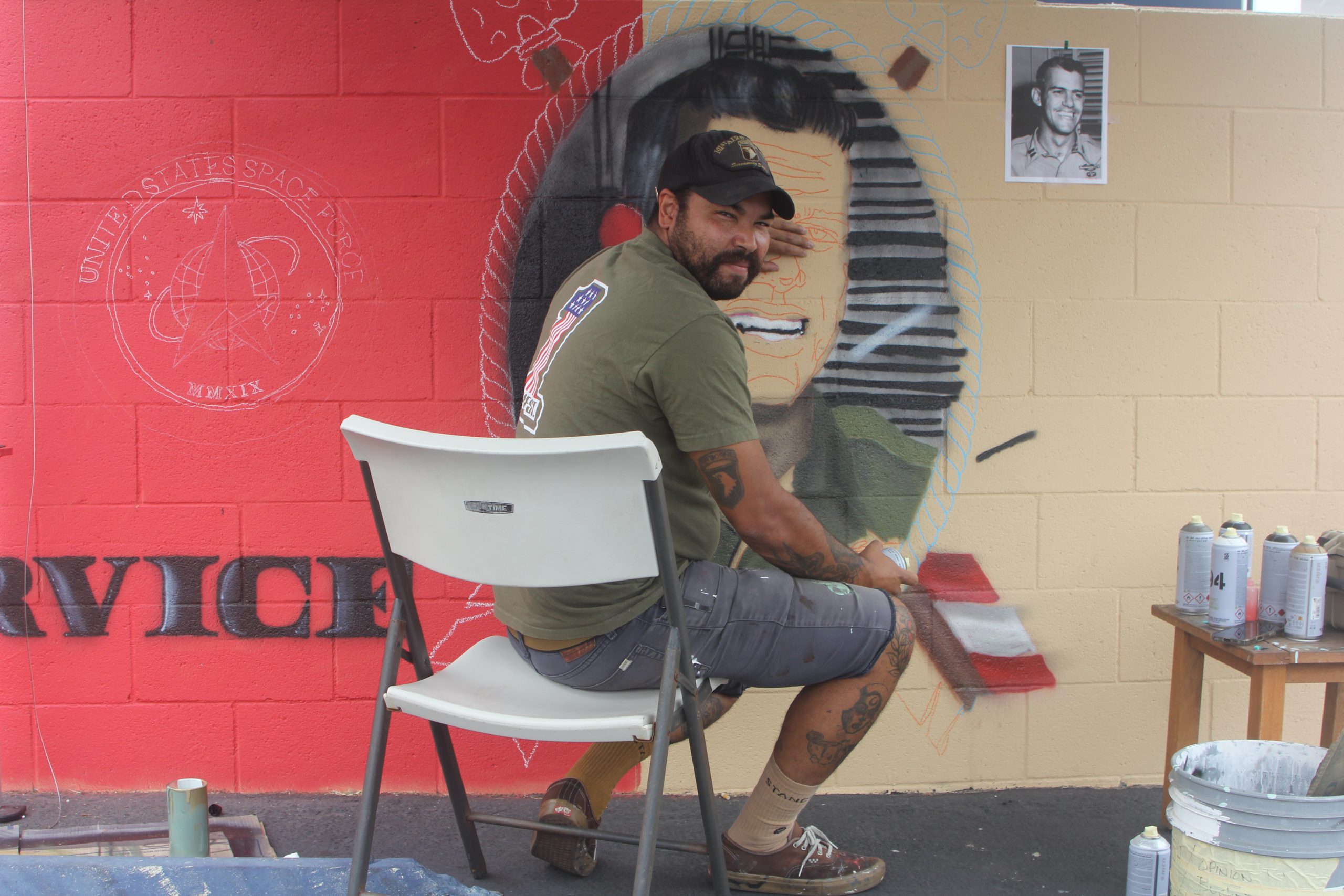 Iraq, Afghanistan veteran paints Redondo Beach VFW walls