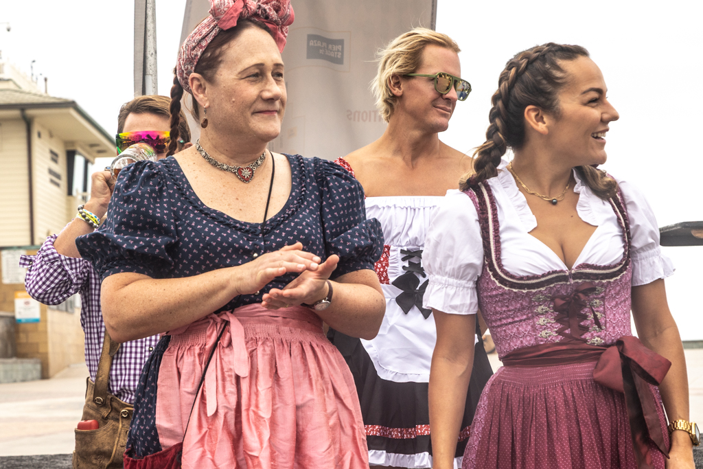 Hermosa Beach Oktoberfest celebrates traditional German dress and dance