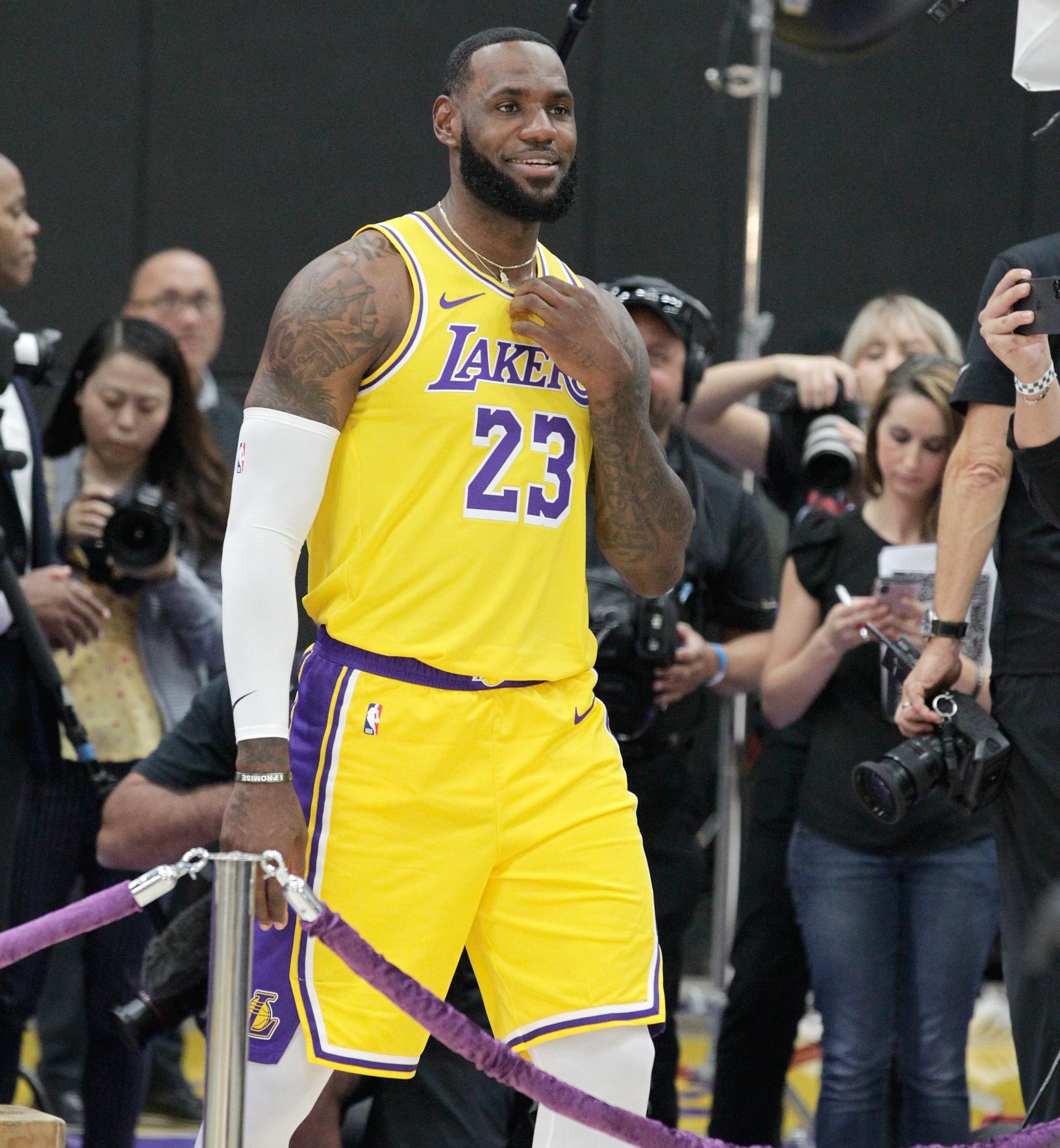 All Ball Sports: Lakers Better with LeBron