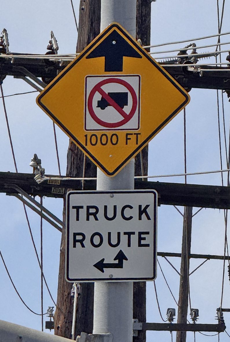 Redondo truck route warning signs go up in Torrance