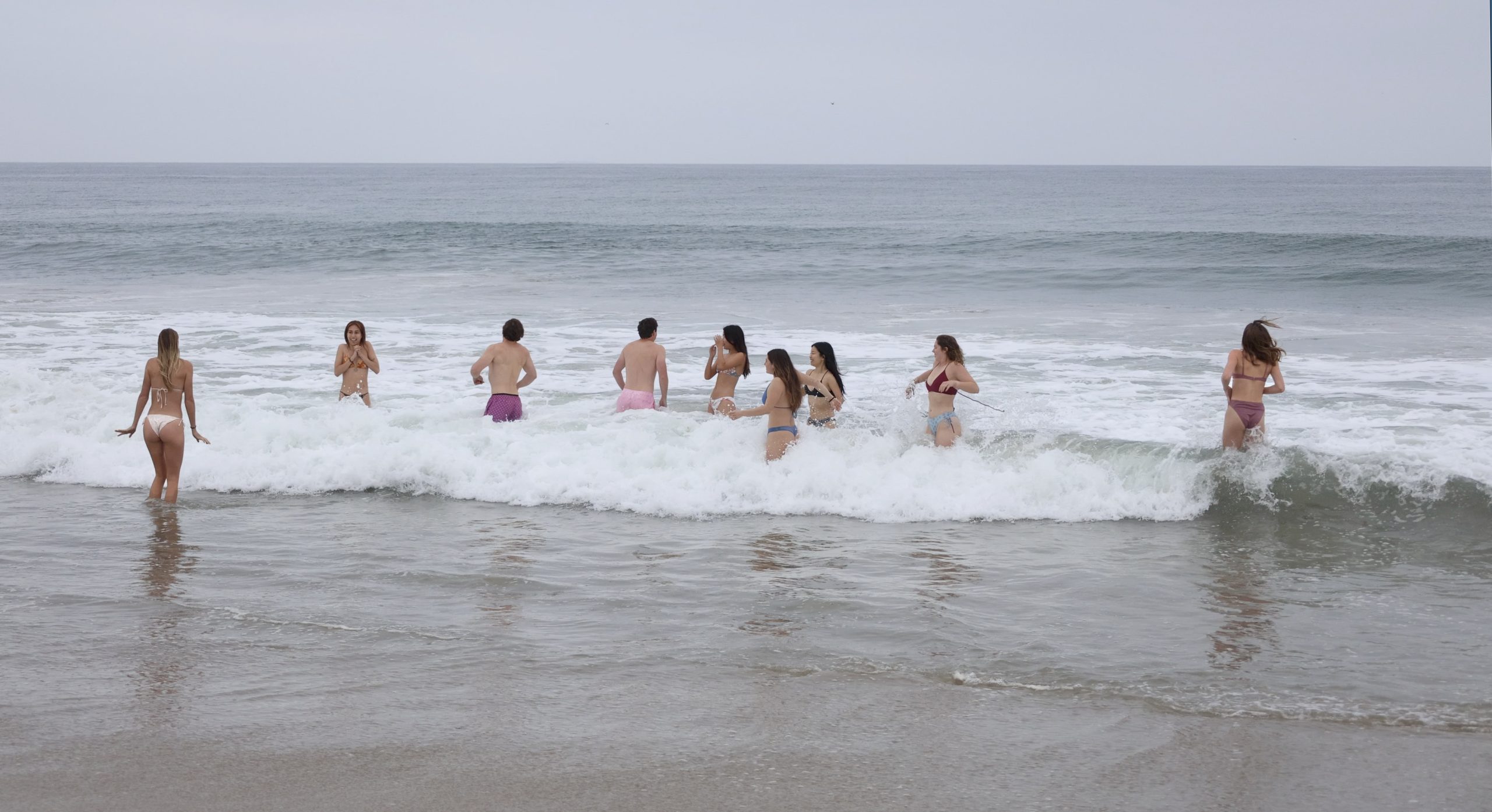 Hermosa club trades cold beer for cold plunges